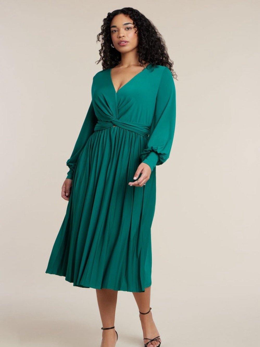 Eloquii Knot Front Pleated Skirt Dress V-Neck Long Sleeve in Aventurine.
